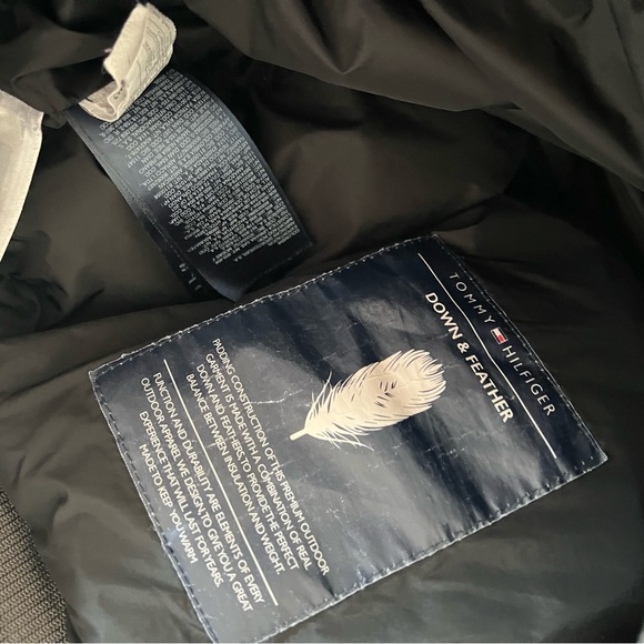 Tommy Hilfiger Down Puffer Jacket - Picture 4 of 7